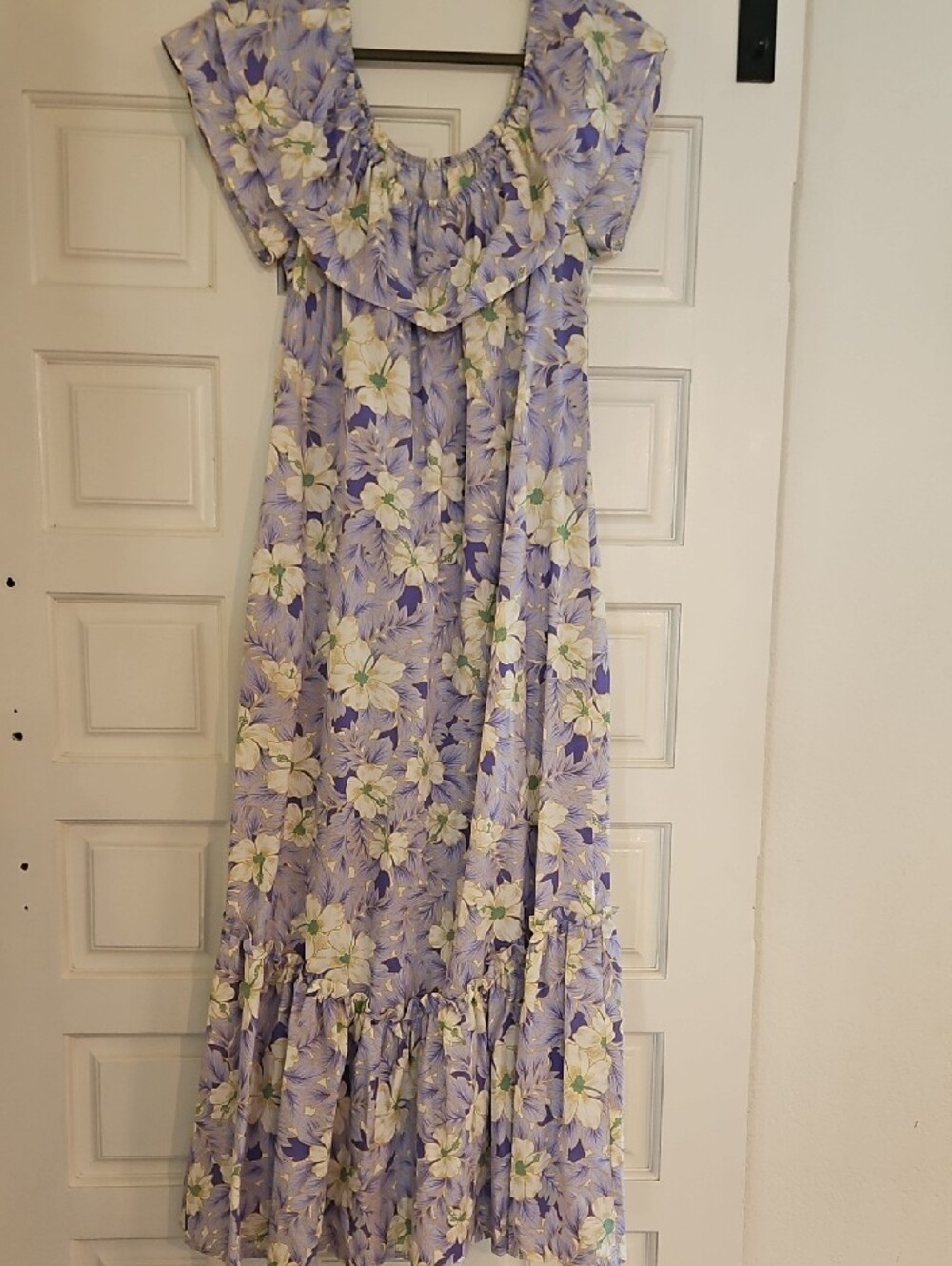 VINTAGE floral Lavender Ruffle Hibiscus FLORAL Maxi Dress - Picture 5 of 7